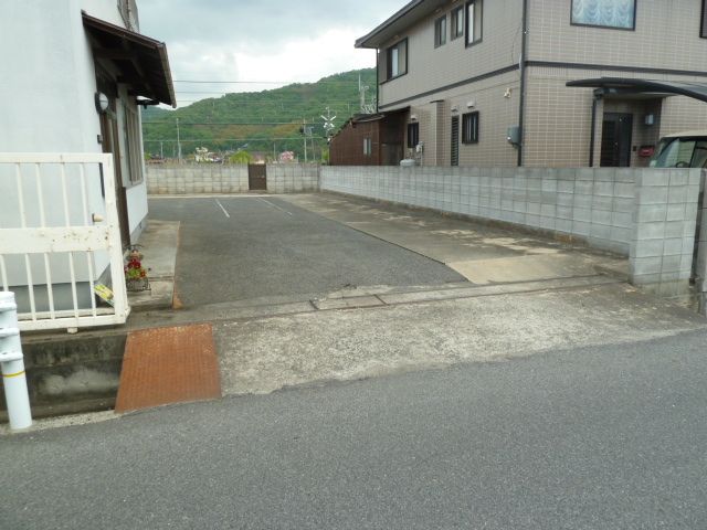貸駐車場
